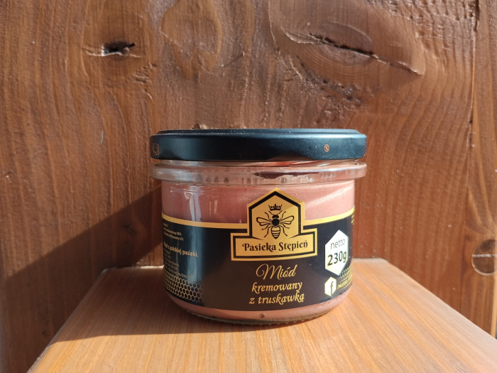 Miód kremowany z truskawką