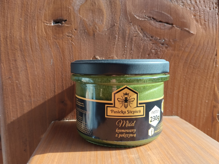 Miód kremowany z pokrzywą