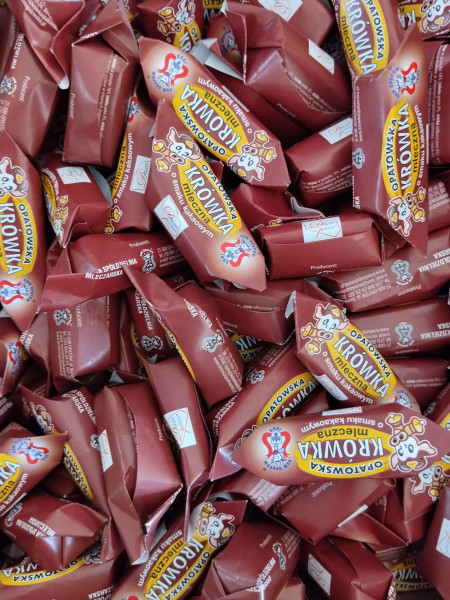 Krówka Opatowska mleczna o smaku kakaowym luzem