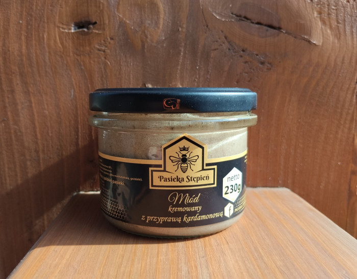 Miód kremowany z przyprawą kardamonową