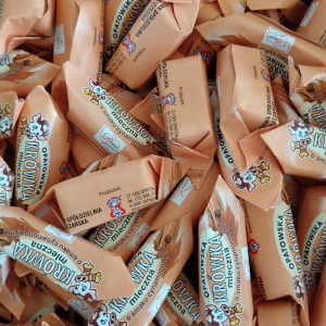 Krówka Opatowska mleczna o smaku cynamonowyn luzem