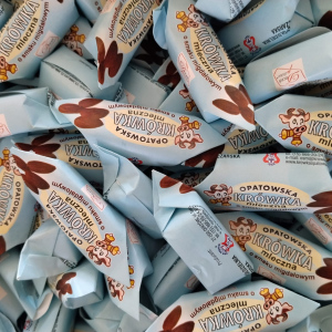 Krówka Opatowska mleczna o smaku migdałowym luzem